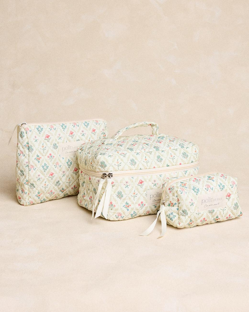 Medium Flowers Lumira Toiletry Bag