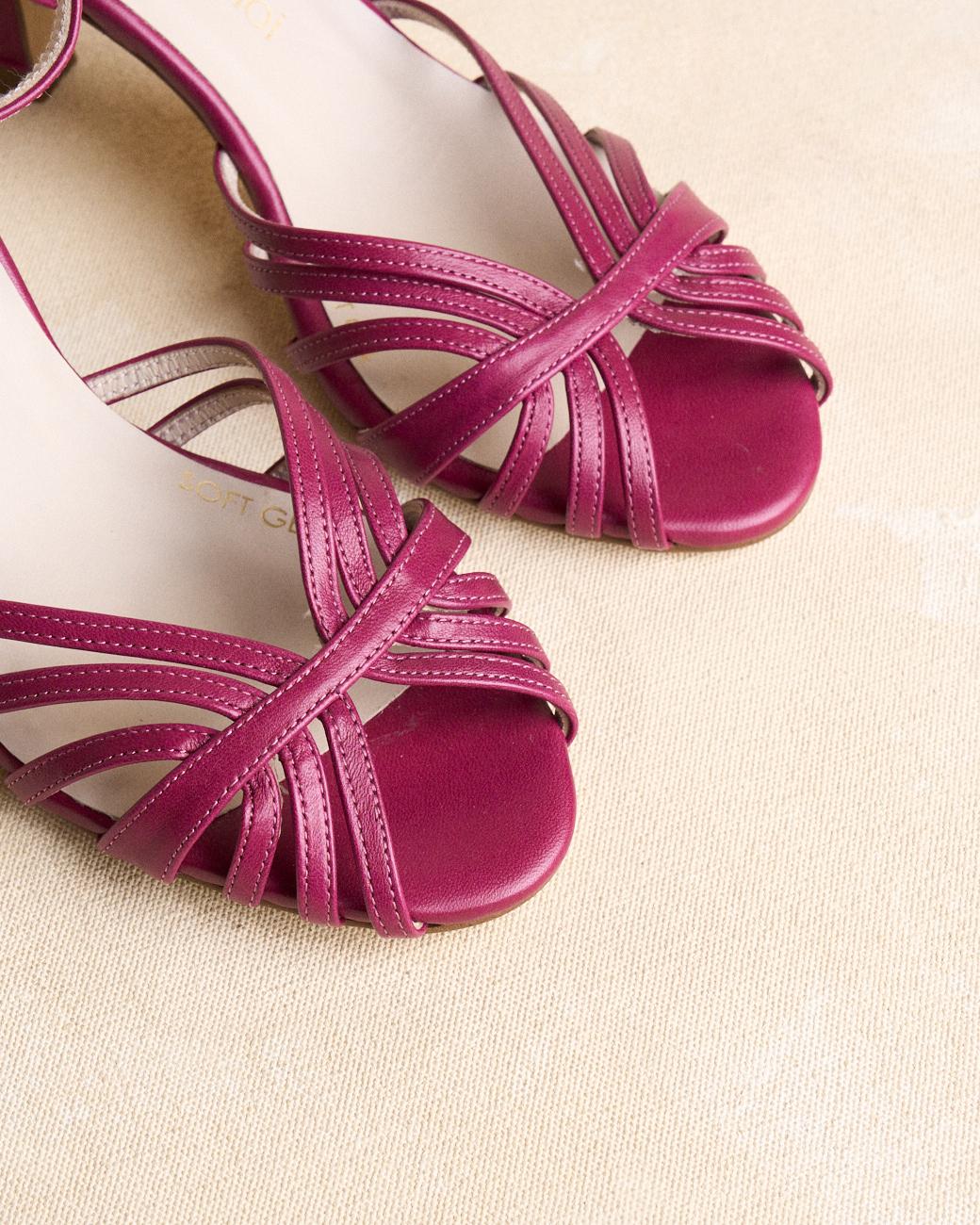 Evelin Heeled Sandal