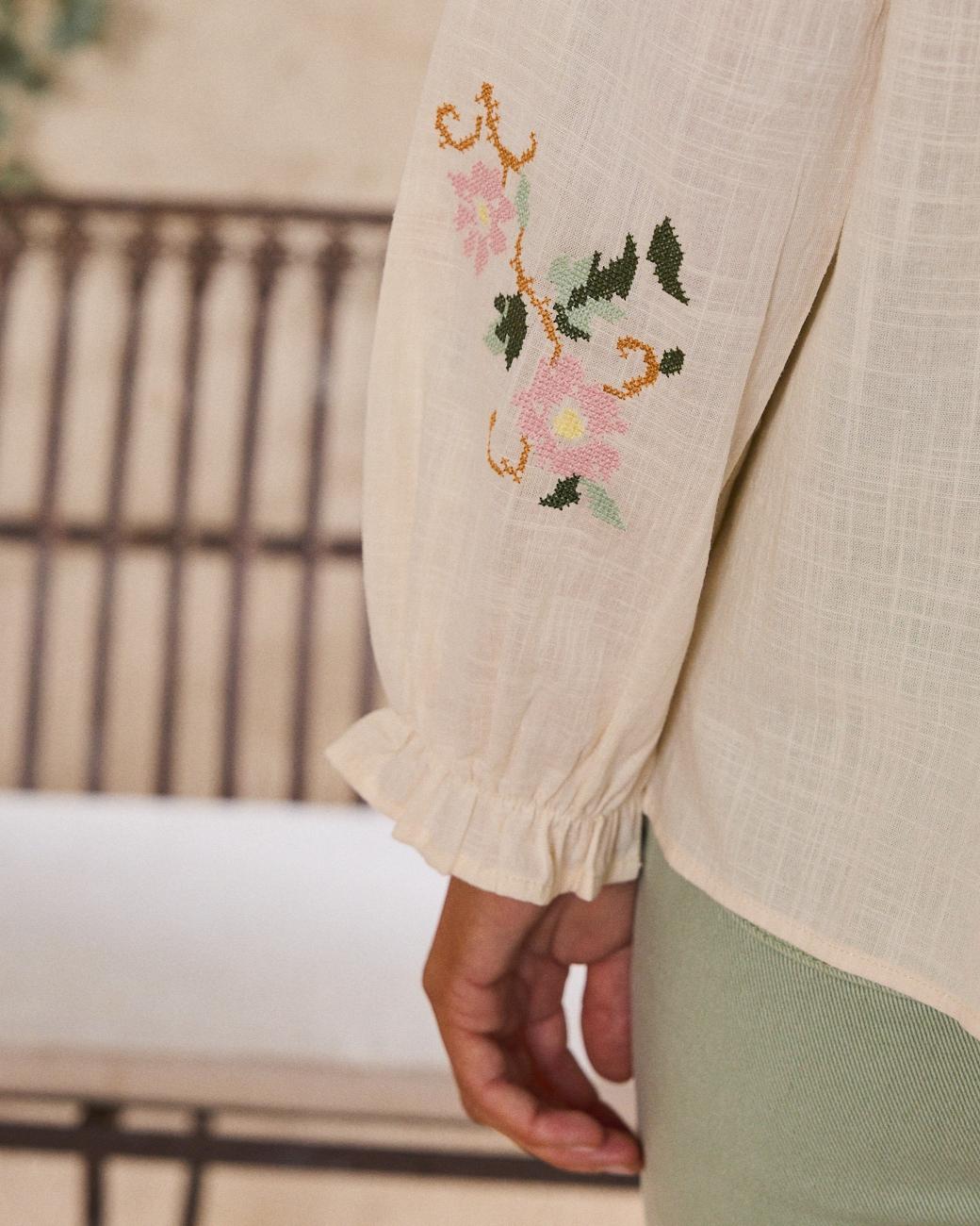 Julieta Embroidered Shirt