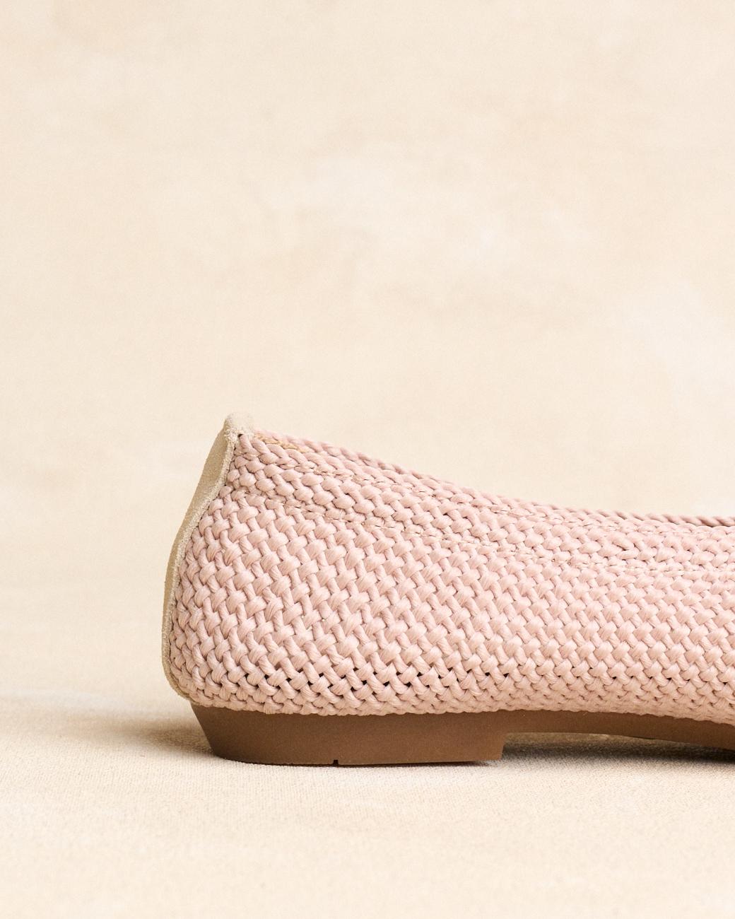 Uxue Beige Ballet Flats