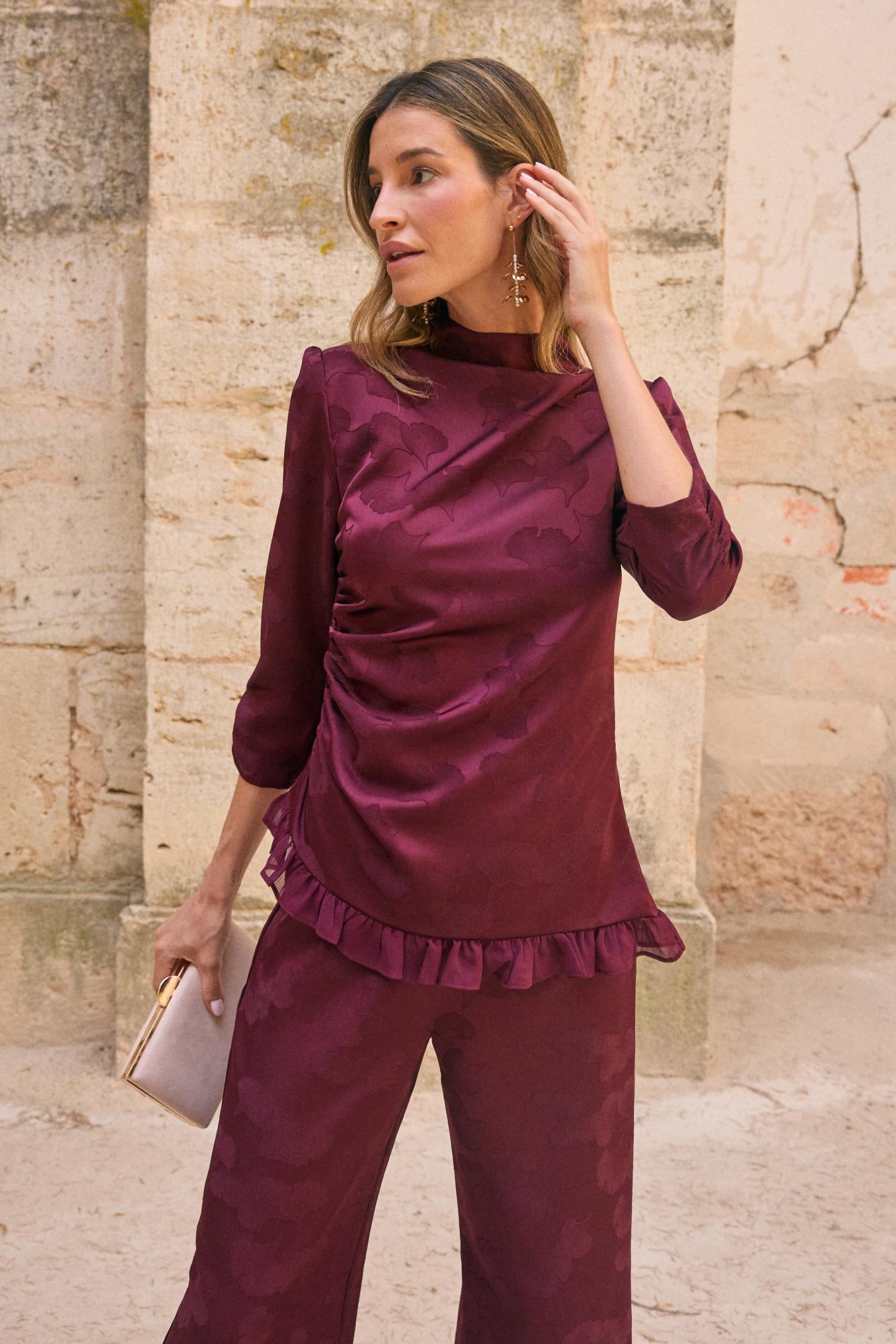 Lindes Guest Blouse