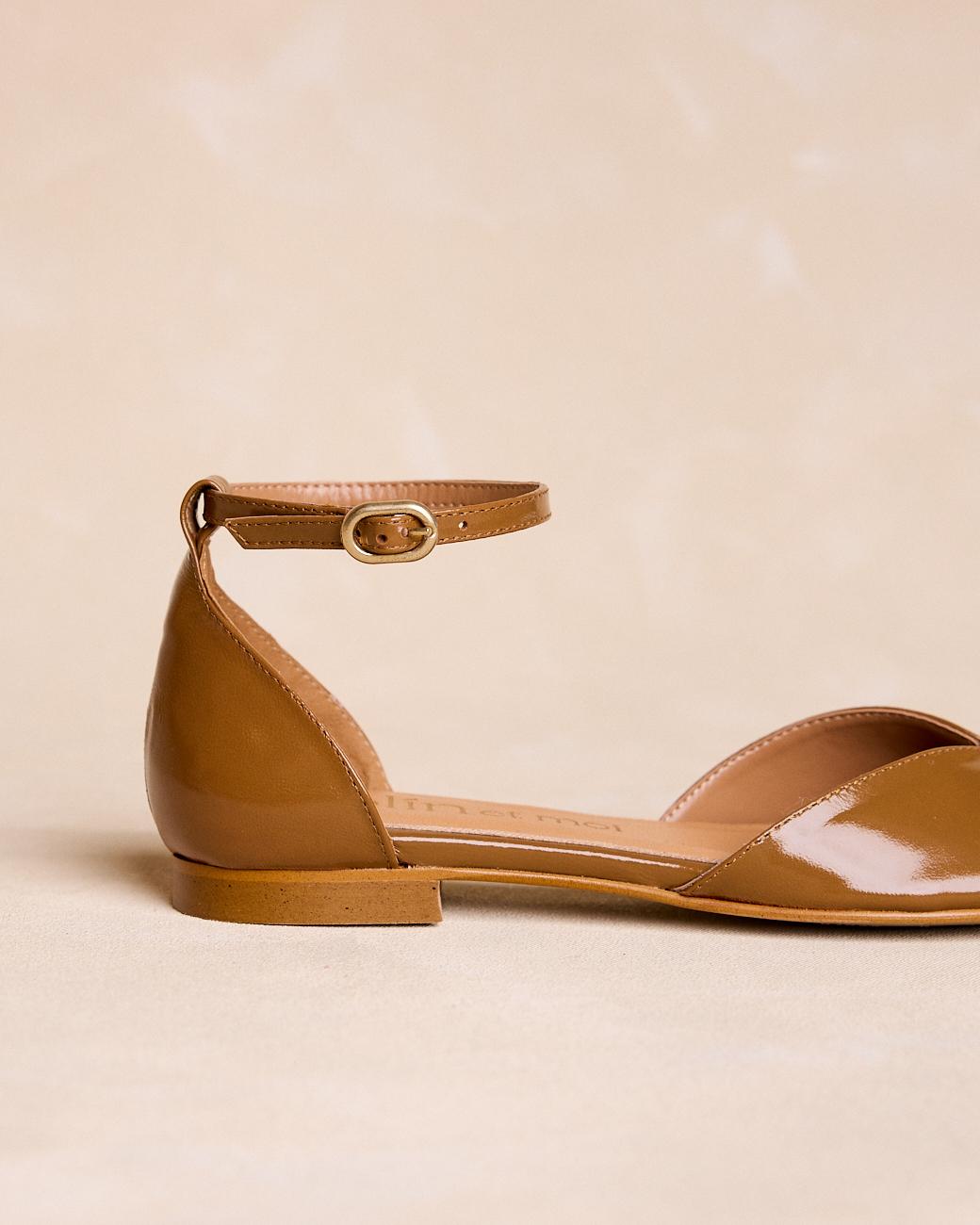 Silvana Flat Sandals