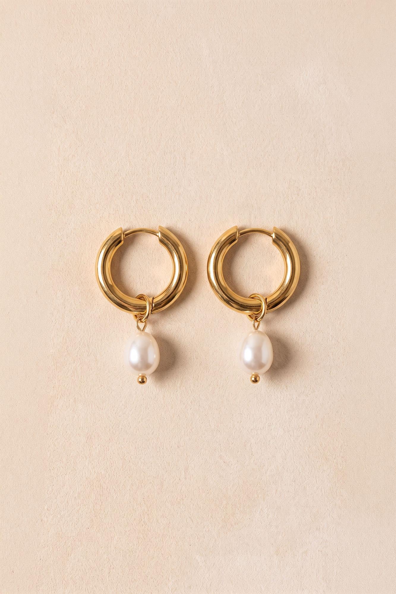 Anny Pearl Hoop Earring