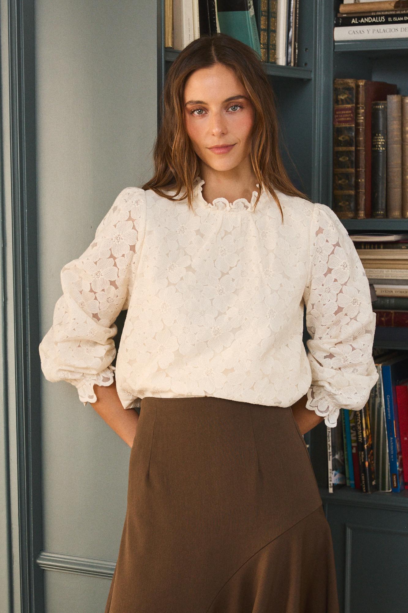 Vireia Flowers Top