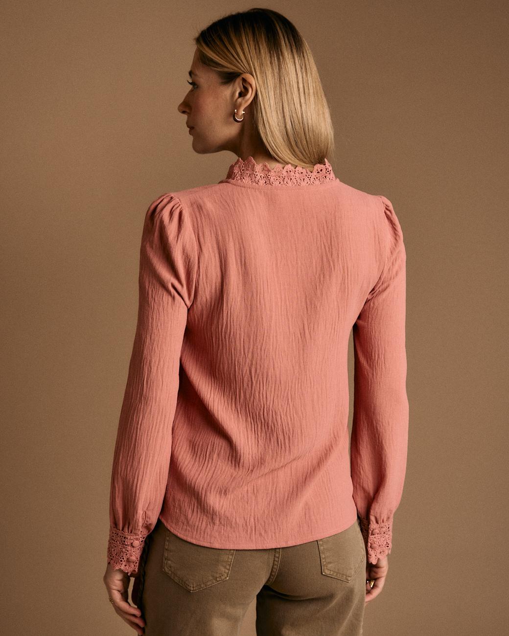 Luzma Embroidered Collar Shirt