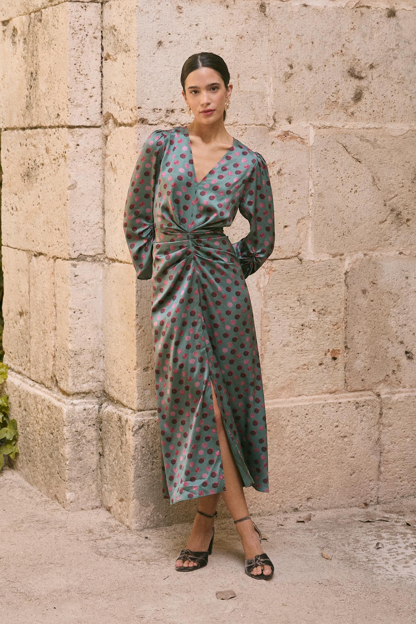 Guest Dress Trivias