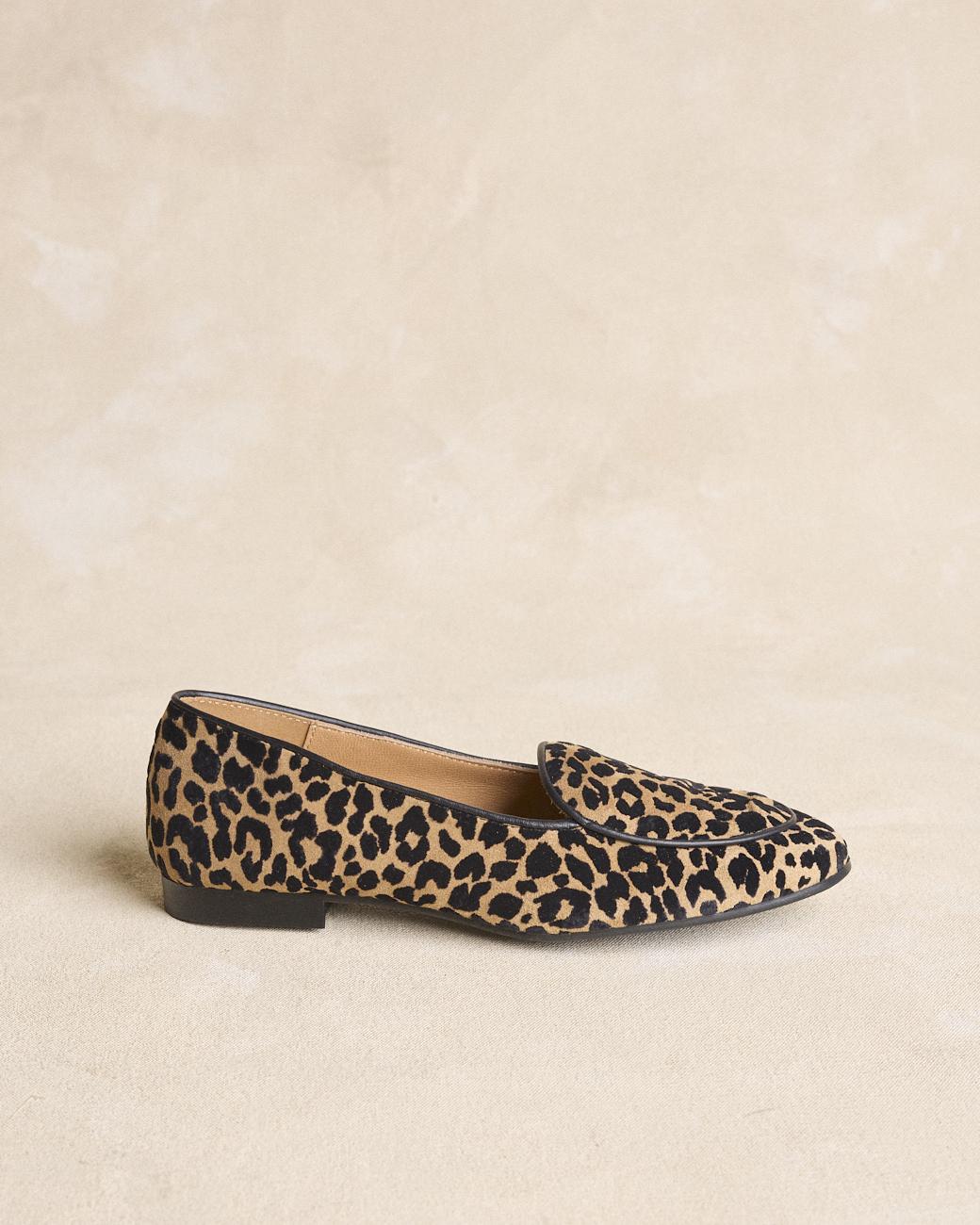 Nereida Velvet Loafers