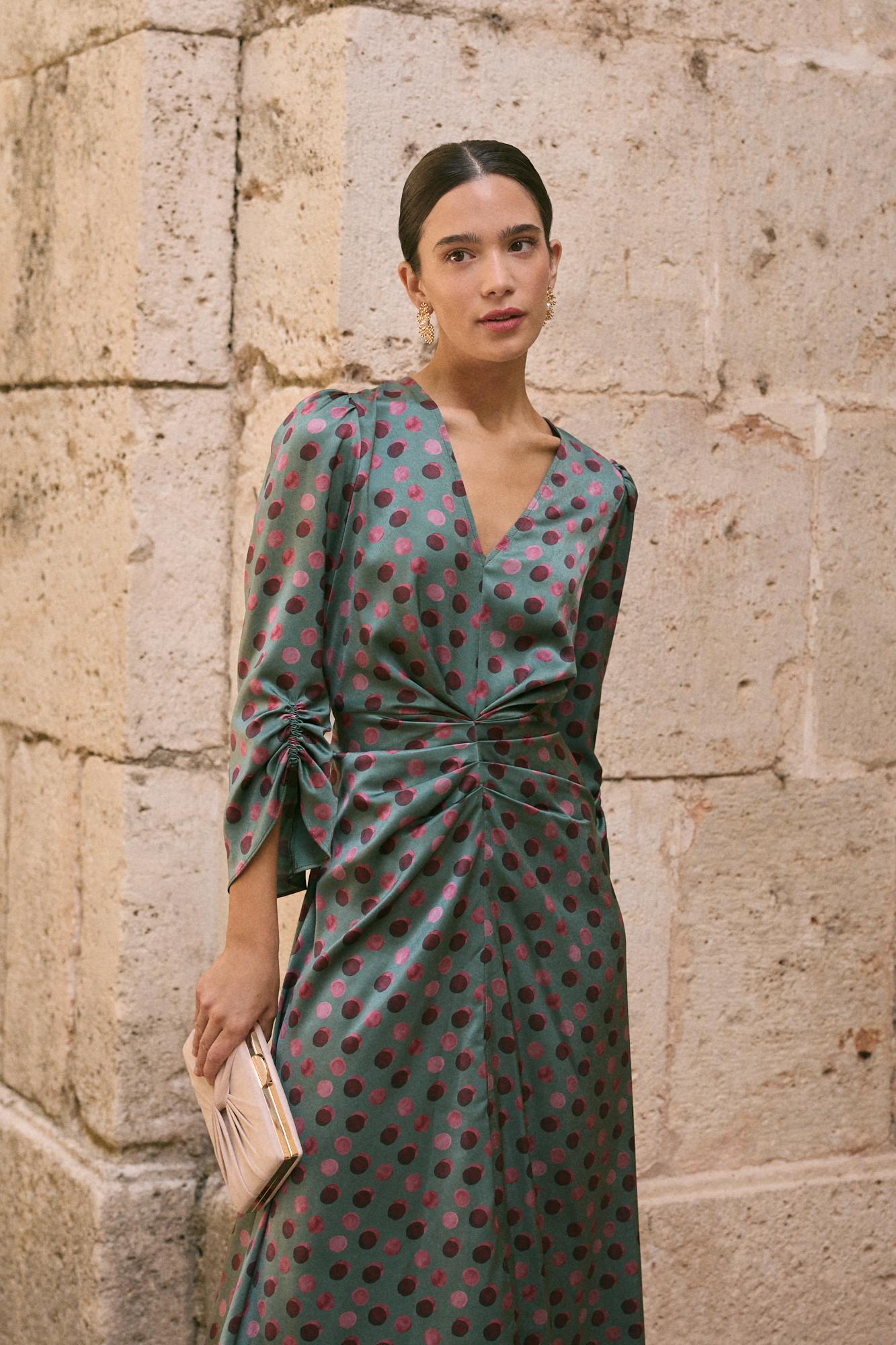 Guest Dress Trivias