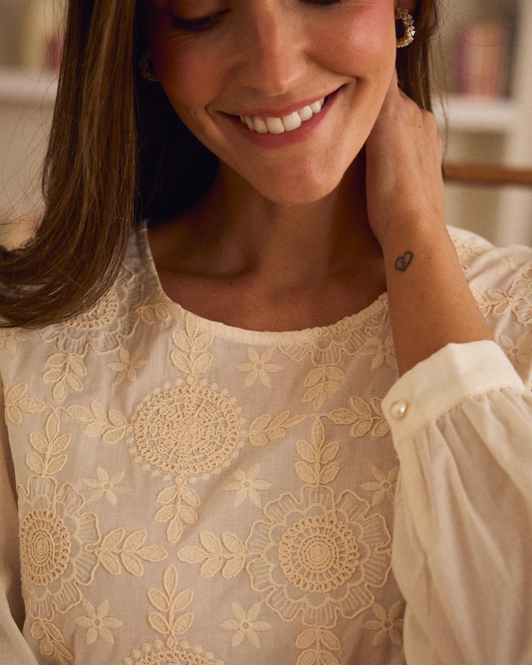 Mireia Embroidered Blouse