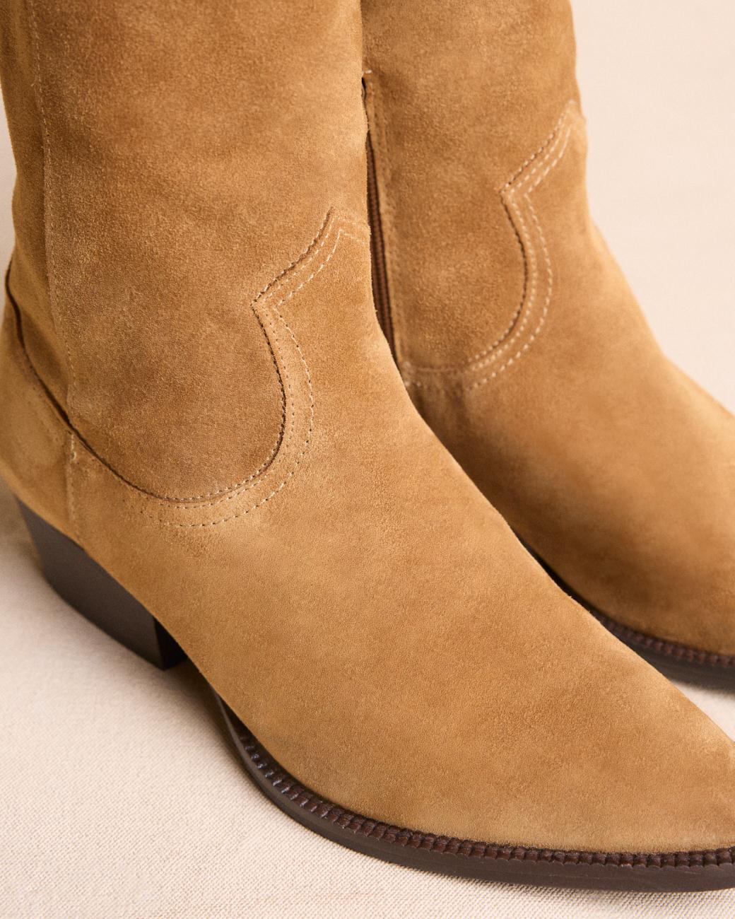 Medium Shaft Boots Feli