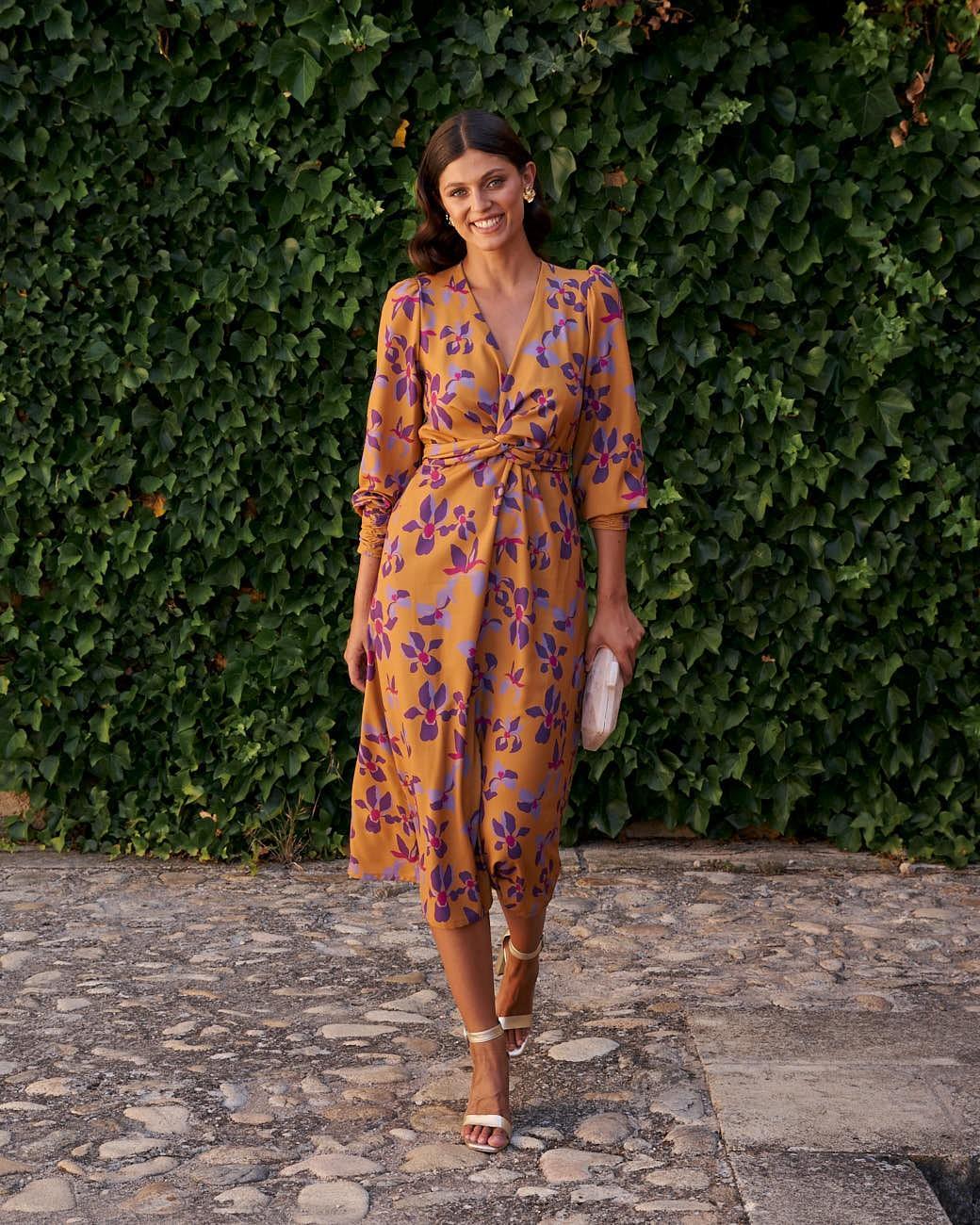 Cata Knot Dress